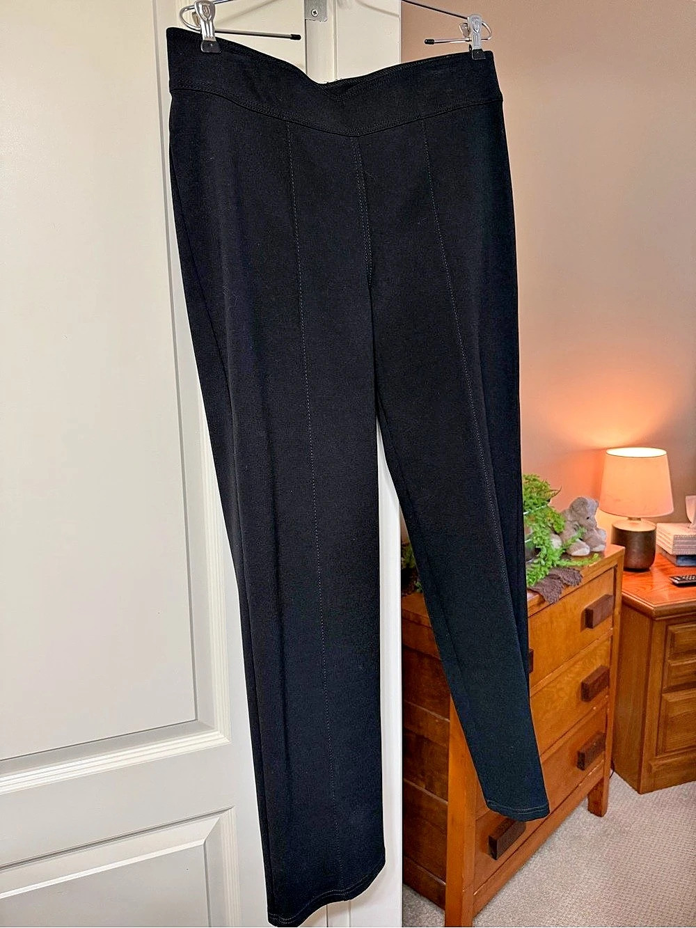 Nygard Black Leggings Size Large Like New